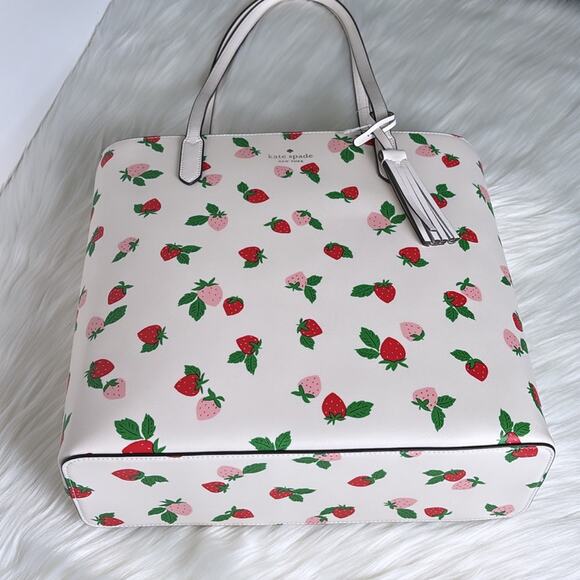 NWT Kate Spade Jana Tossed Strawberry Printed Tote/White/ Saffiano - Picture 5 of 11